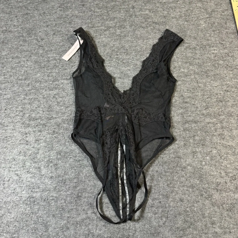 Victoria's Secret NEW Deep V All Lace Bodysuit Size XS Grunge Rave Festival Sexy